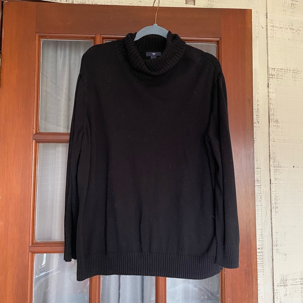 GAP - Black 90’s Turtleneck - 2XL